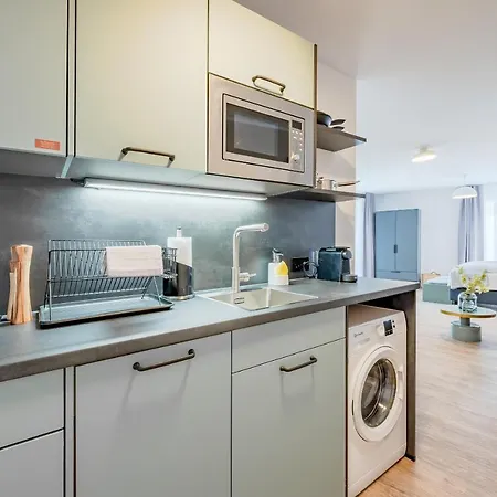 Limehome Metzingen Wilhelmstr Exterior photo